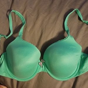 Body by Victoria 38C lined perfect coverage bra